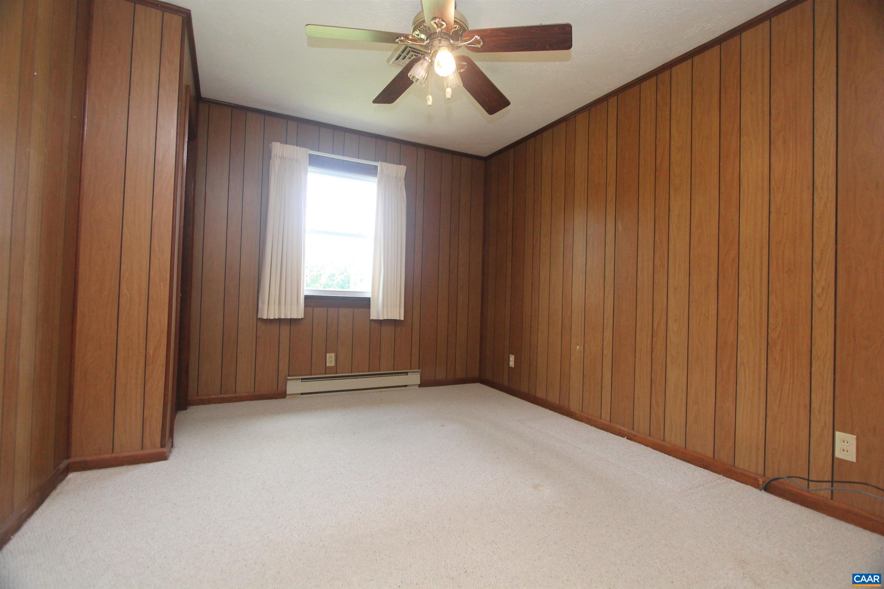 5649 Park Road Crozet, VA 22932 - Photo 12 of 32 Gallery Image 12