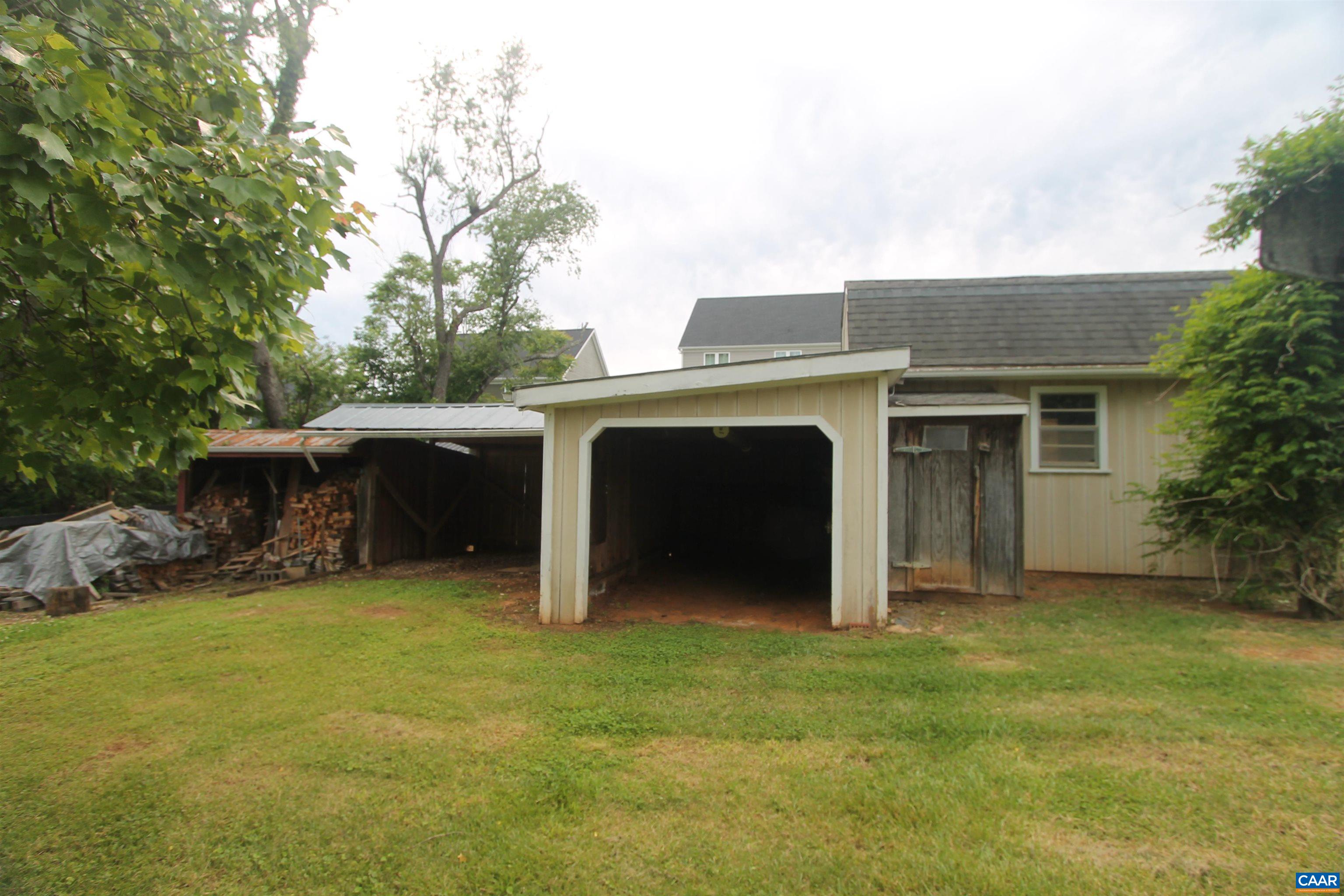 5649 Park Road Crozet, VA 22932 - Photo 31 of 32 Gallery Image 31