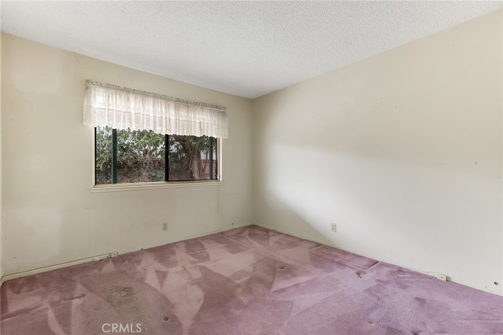 2125 Ecroyd Avenue Simi Valley, CA 93063 - Photo 19 of 23