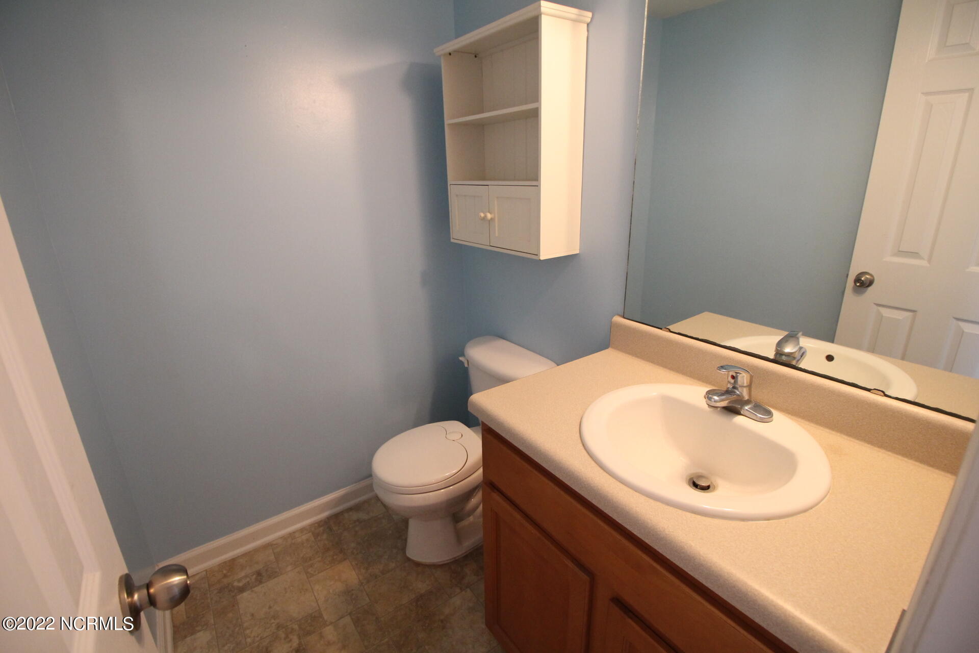 143 Apache Trail Havelock, NC 28532 - Photo 17 of 27 First floor power Room