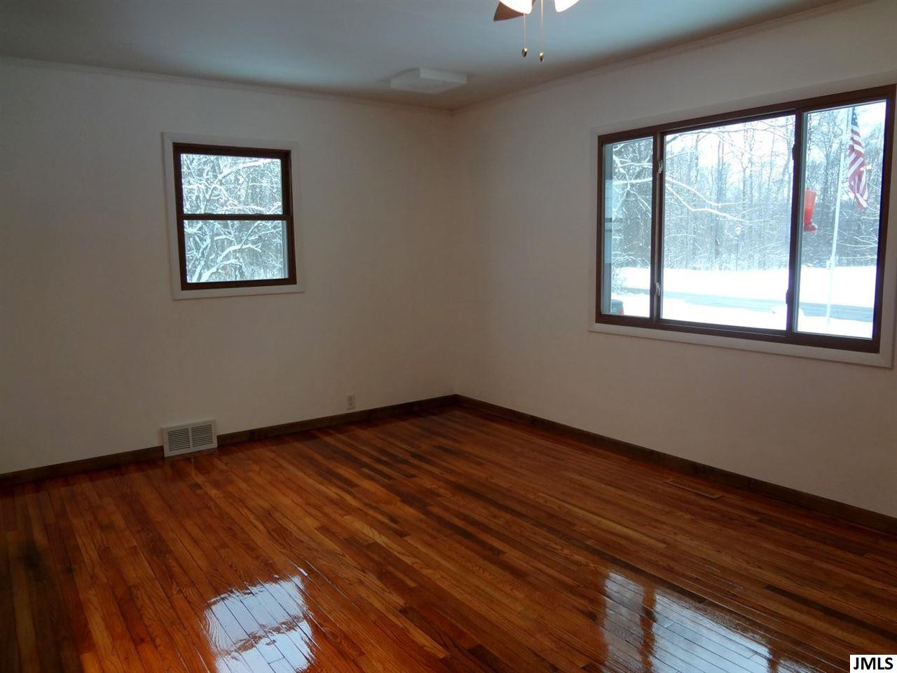5400 South Draper Jackson, MI 49201 - Photo 6 of 16 Photo 6