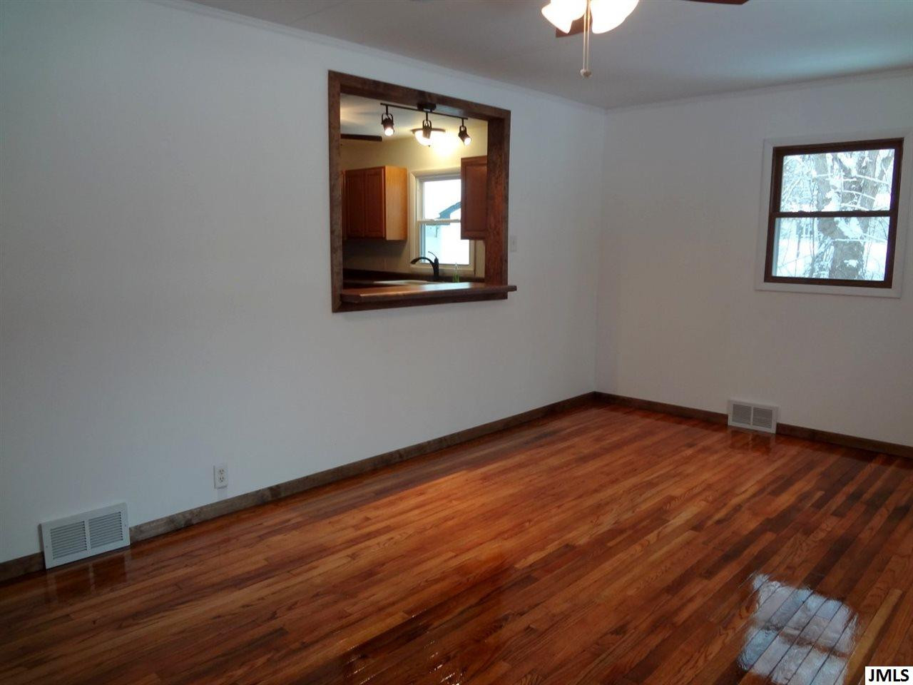5400 South Draper Jackson, MI 49201 - Photo 7 of 16 Photo 7