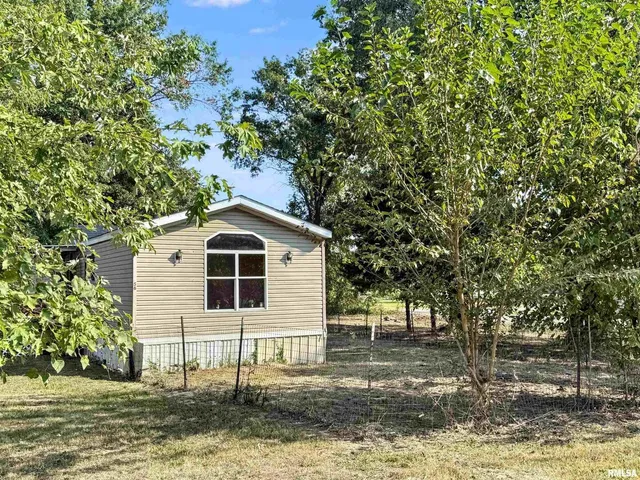 $75,000 | 200 Madison Street, Carterville, IL 62918