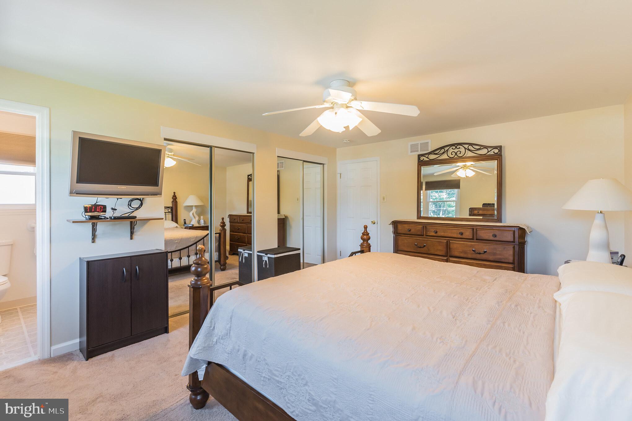 327 Surrey Road Cherry Hill, NJ 08002 - Photo 17 of 30 Gallery Image 17