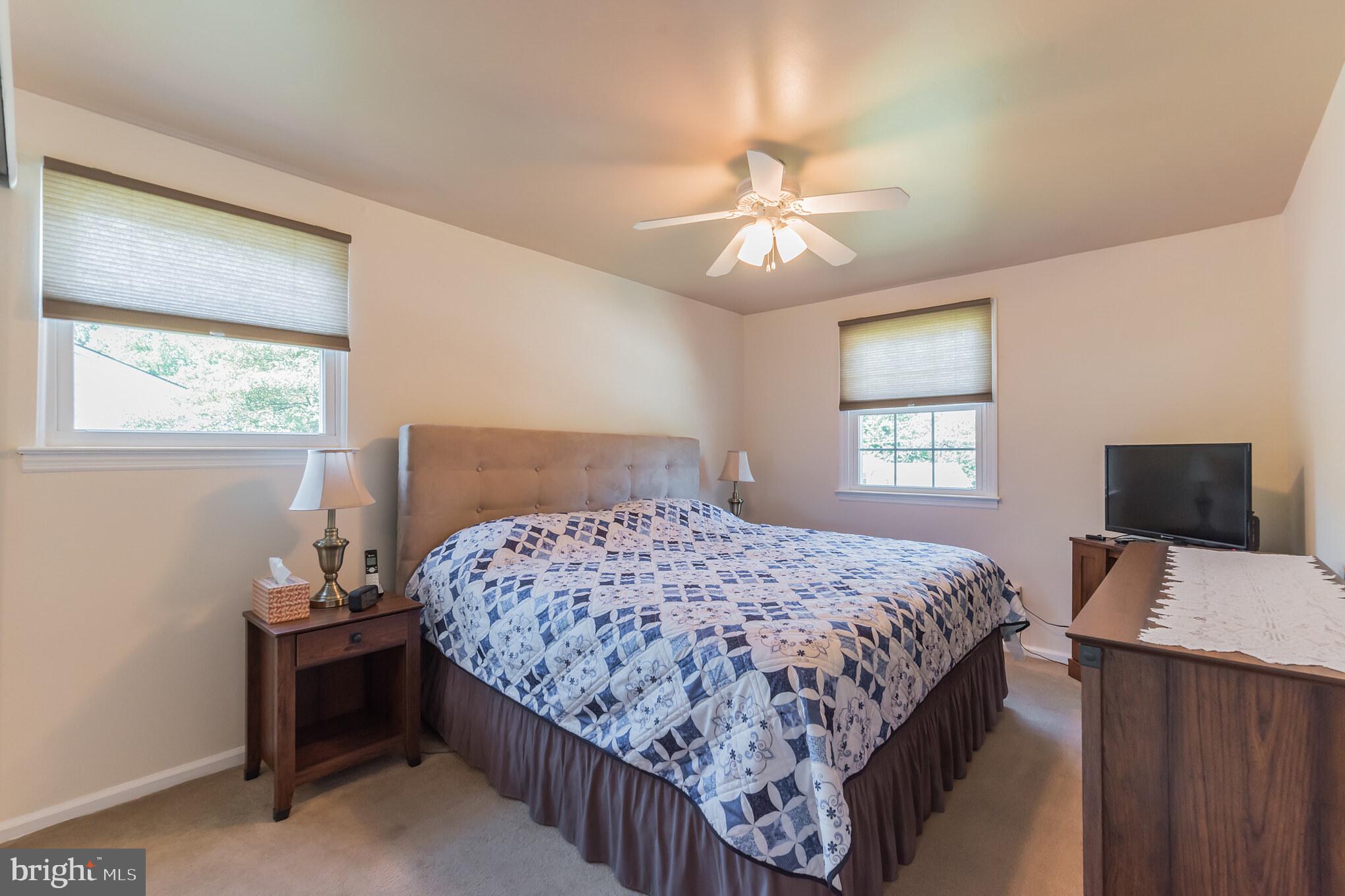 327 Surrey Road Cherry Hill, NJ 08002 - Photo 24 of 30 Gallery Image 24