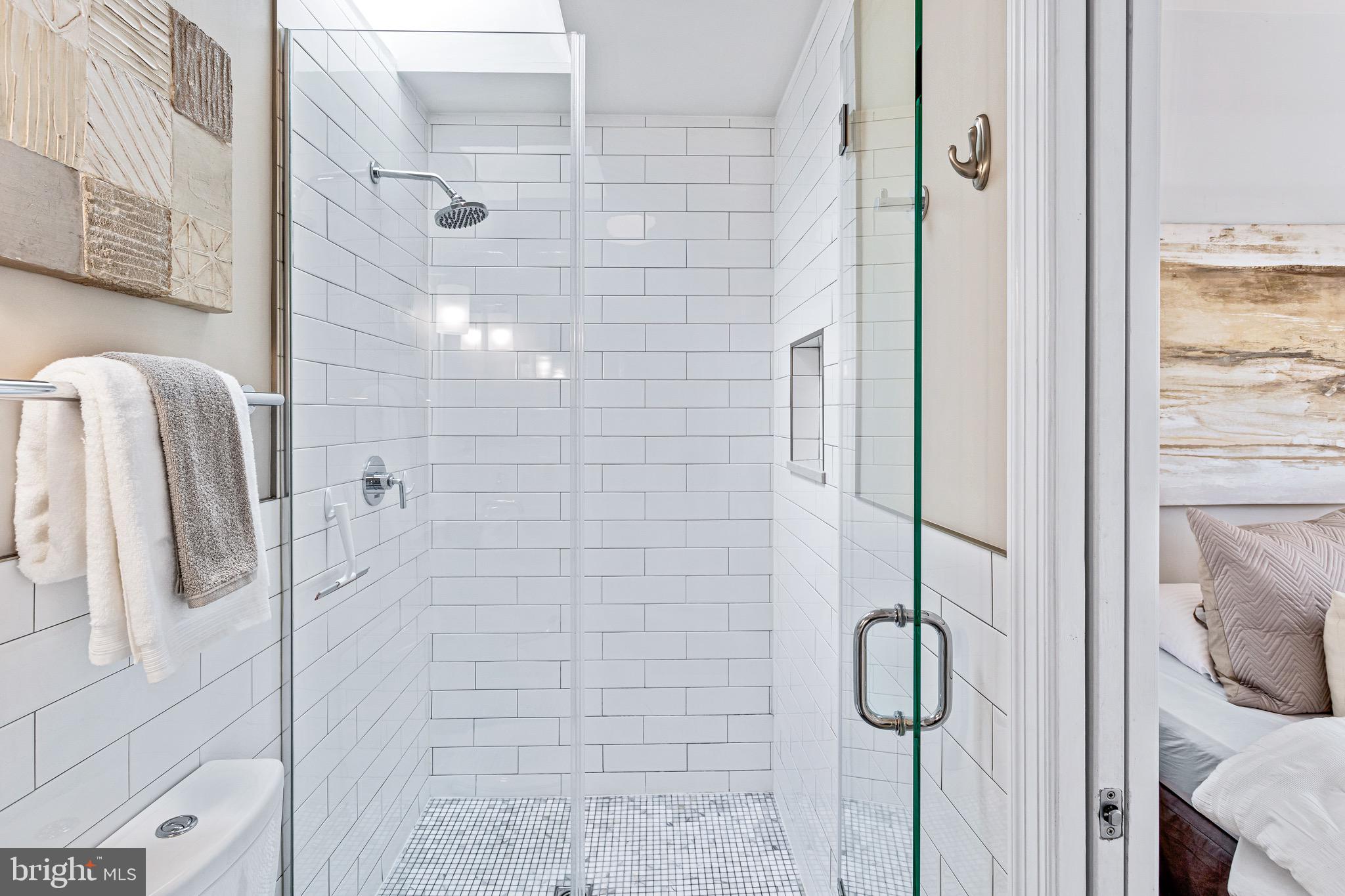 2408 Tunlaw Road Northwest Washington, DC 20007 - Photo 22 of 36