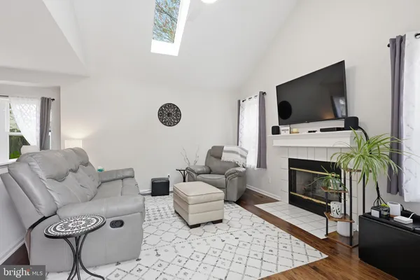 $525,000 | 207 East Cobblefield Court, Newark, DE 19713