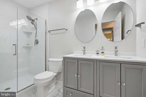 $525,000 | 207 East Cobblefield Court, Newark, DE 19713
