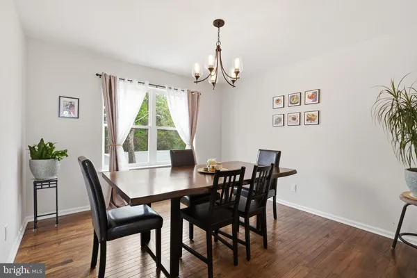 $525,000 | 207 East Cobblefield Court, Newark, DE 19713