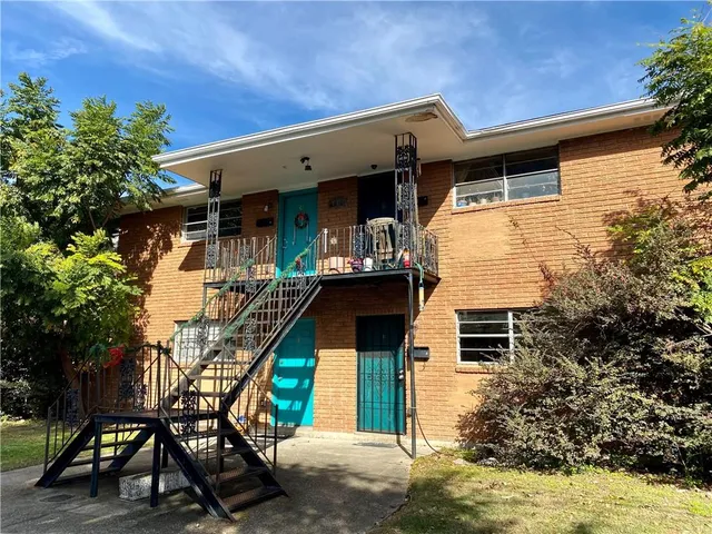 $1,200 | 4801 Dauphine Street, Unit B, New Orleans, LA 70117