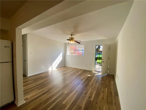 $1,200 | 4801 Dauphine Street, Unit B, New Orleans, LA 70117