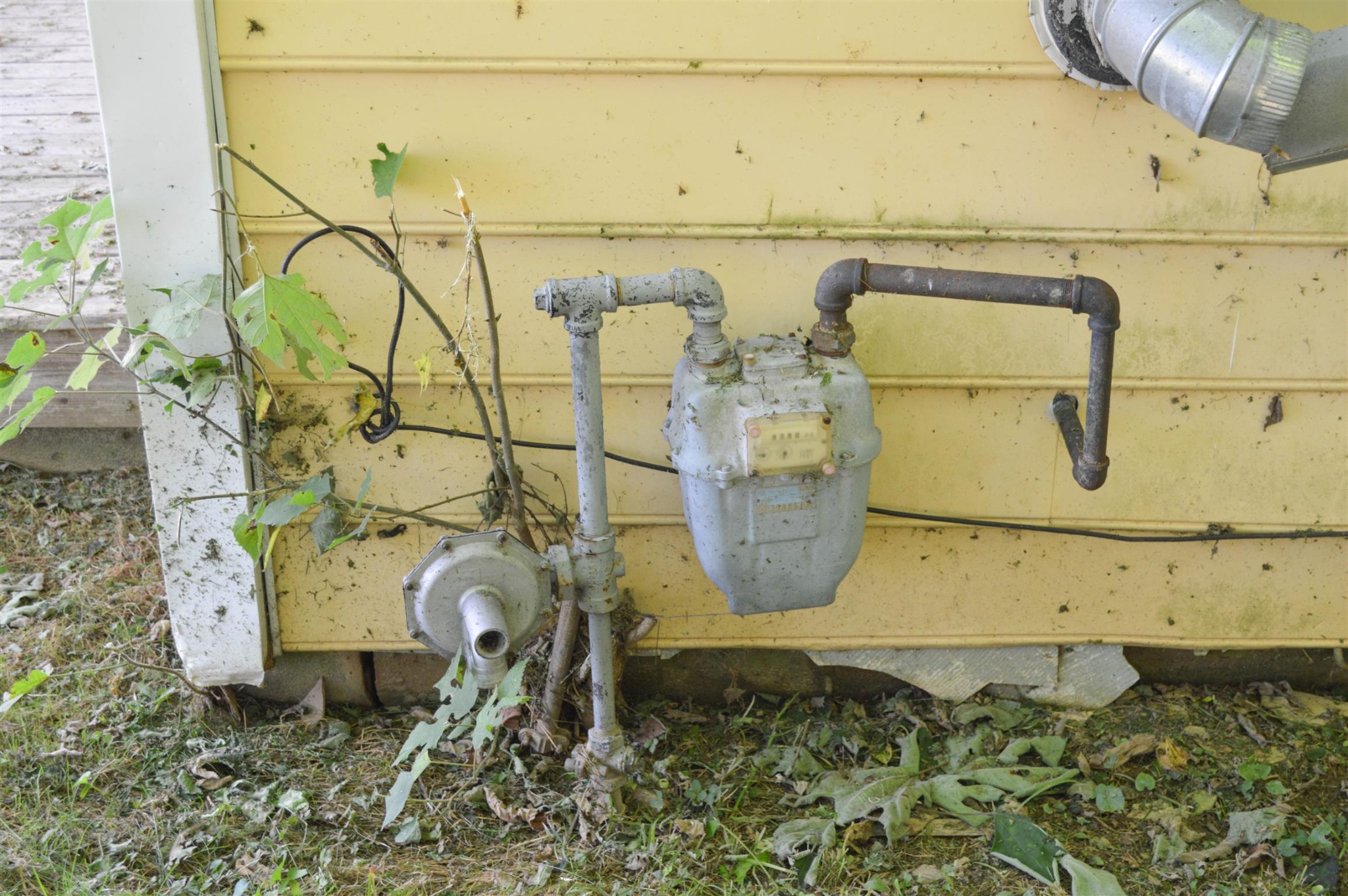 306 Fountainhead Road Portland, TN 37148 - Photo 4 of 6 a close view of a sink