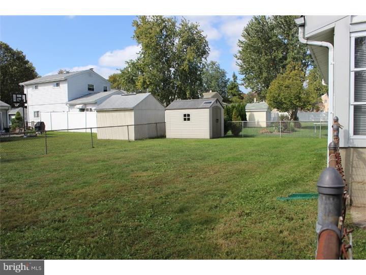 21 Mill Bend Road Hamilton, NJ 08690 - Photo 14 of 14 View in Back