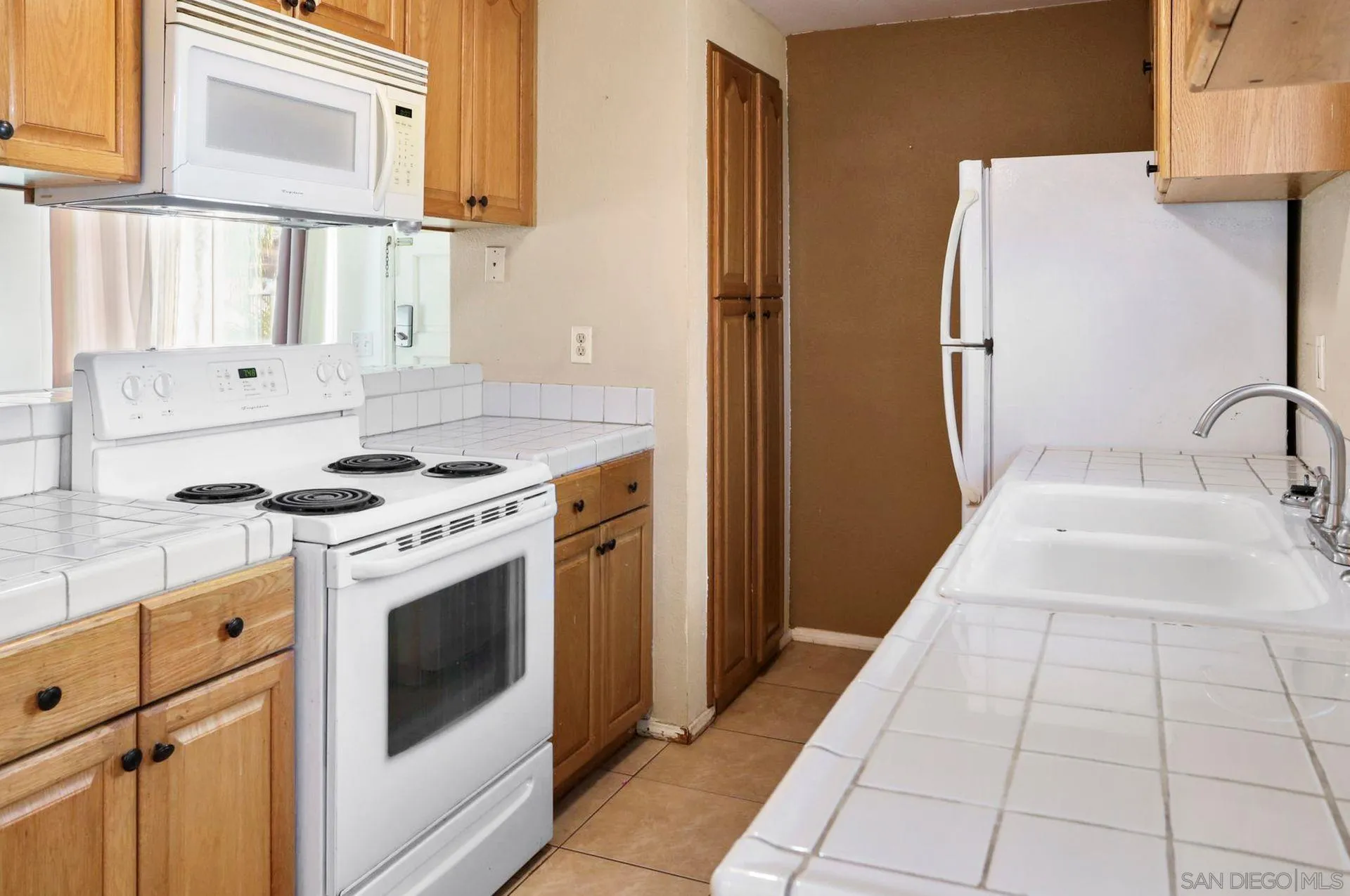 8837 Mission Greens Road, Unit 4 Santee, CA 92071 - Photo 20 of 30 Gallery Image 20