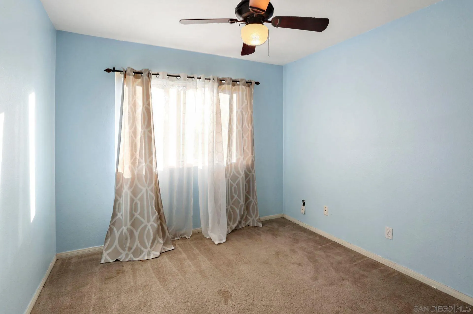 8837 Mission Greens Road, Unit 4 Santee, CA 92071 - Photo 23 of 30 Gallery Image 23