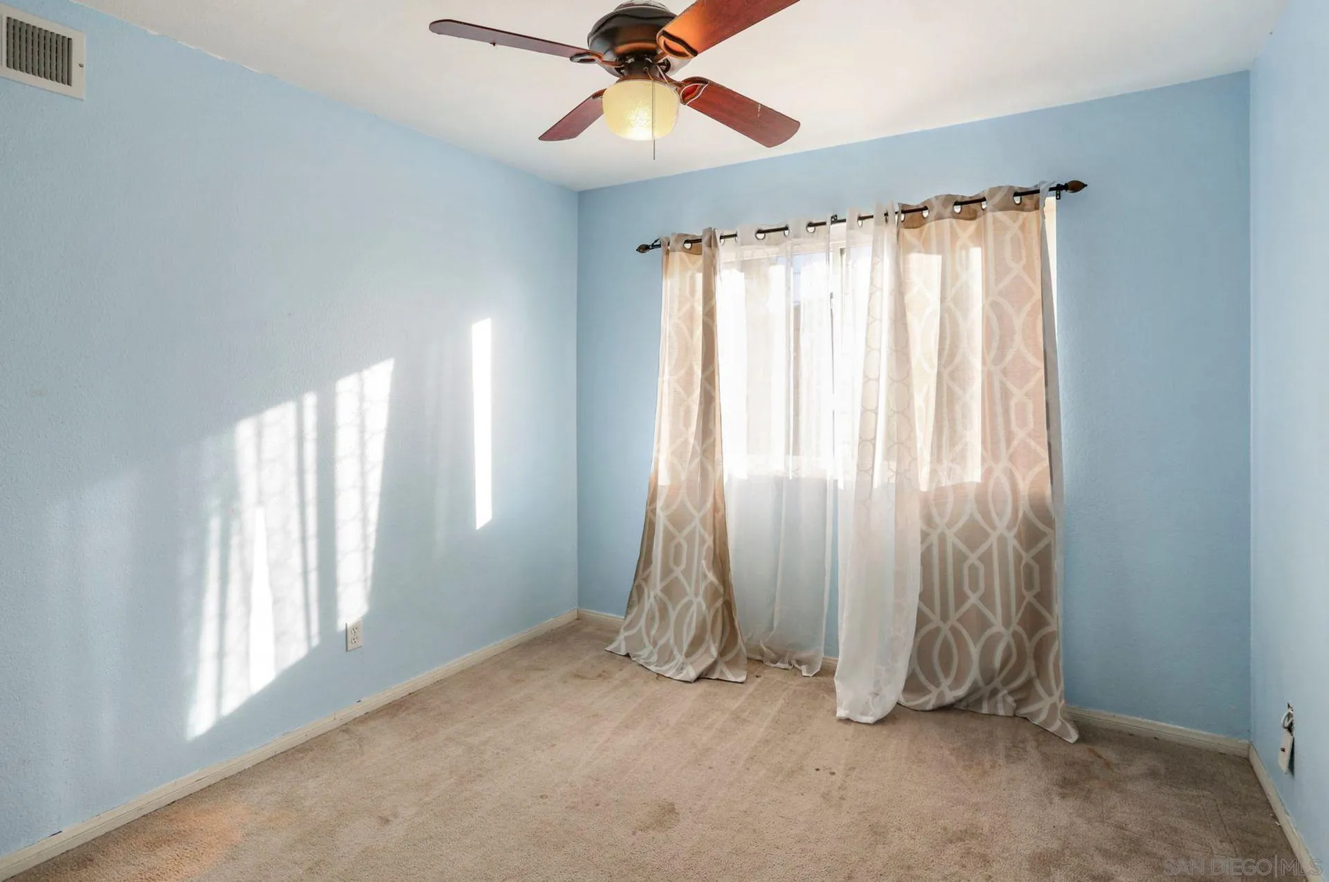 8837 Mission Greens Road, Unit 4 Santee, CA 92071 - Photo 24 of 30 Gallery Image 24