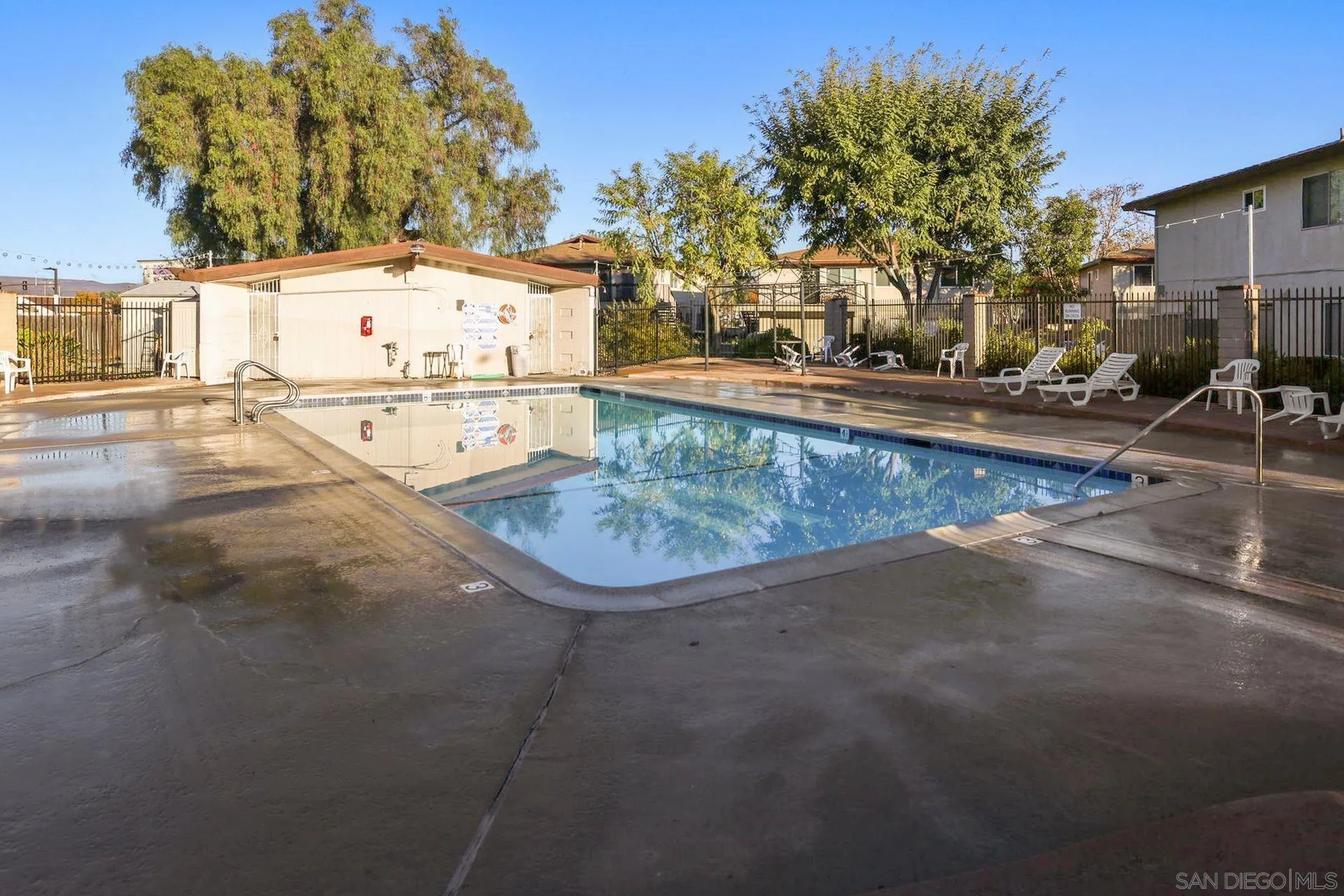 8837 Mission Greens Road, Unit 4 Santee, CA 92071 - Photo 9 of 30 Gallery Image 9