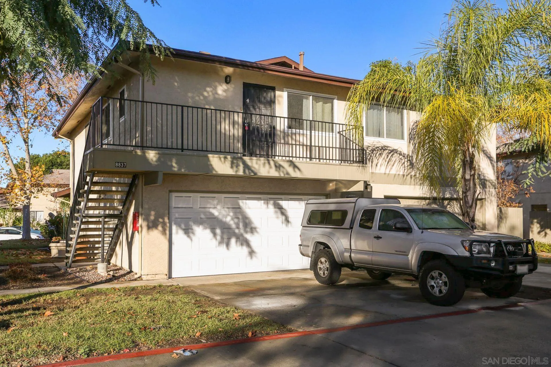 8837 Mission Greens Road, Unit 4 Santee, CA 92071 - Photo 10 of 30 Gallery Image 10