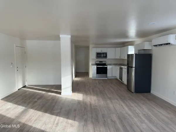 $199,000 | 167 Broadway, Whitehall, NY 12887