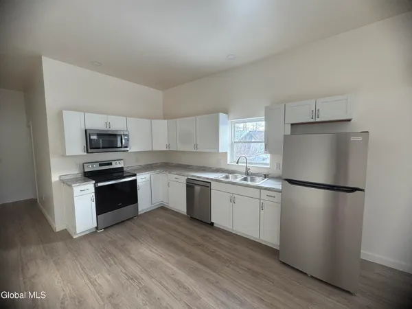 $199,000 | 167 Broadway, Whitehall, NY 12887