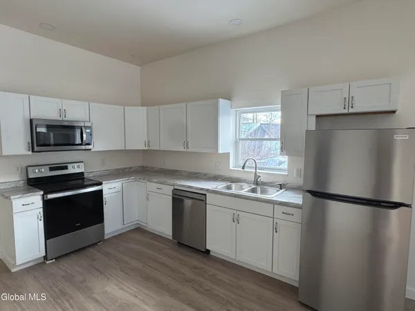 $199,000 | 167 Broadway, Whitehall, NY 12887