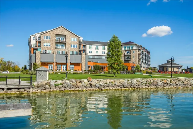 $399,900 | 205 Lakeshore Drive, Unit 502, Canandaigua City, NY 14424