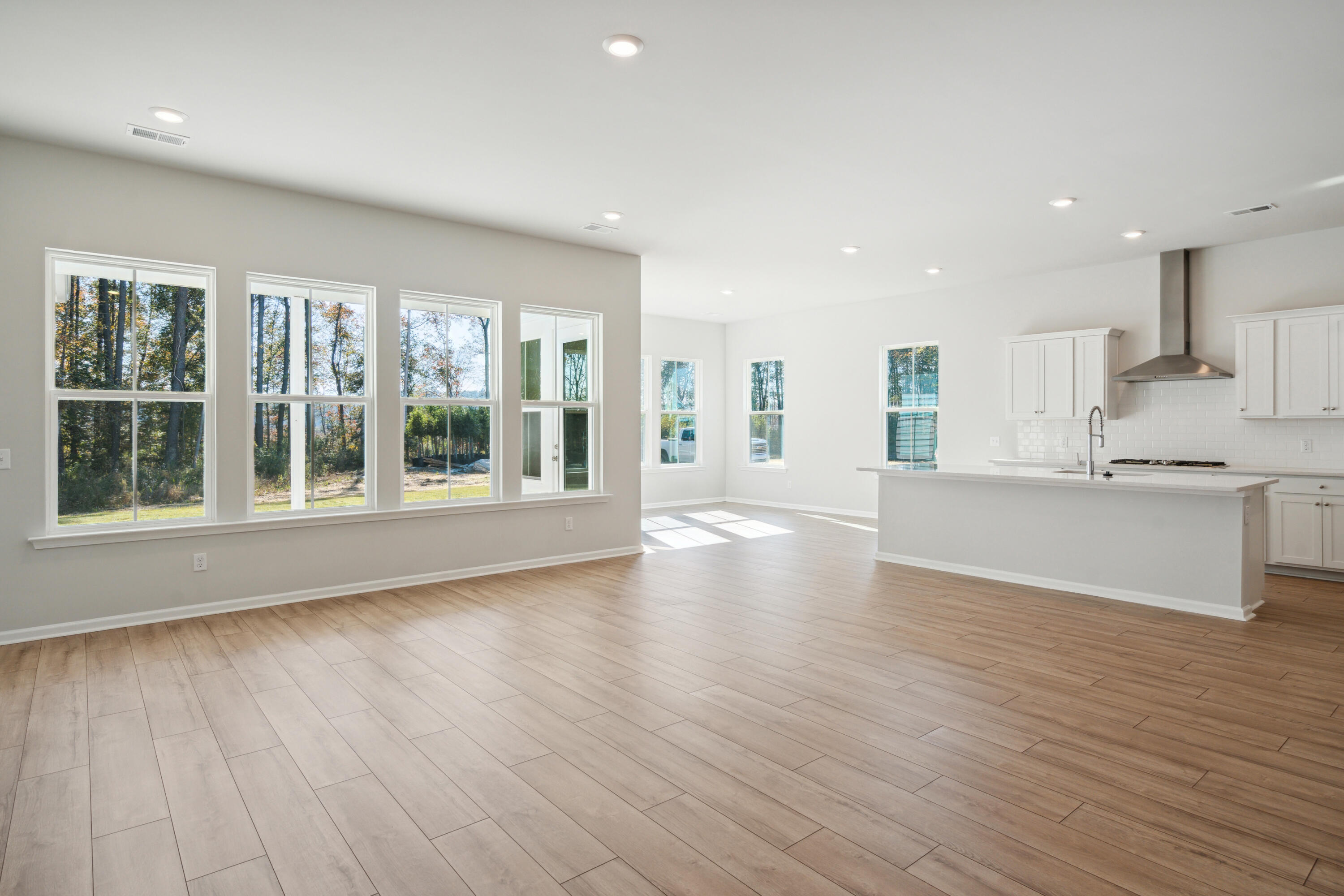 1000 Razor Clam Way Summerville, SC 29485 - Photo 12 of 51 1180KaneBlueRun-KeenEyeMarketing-016