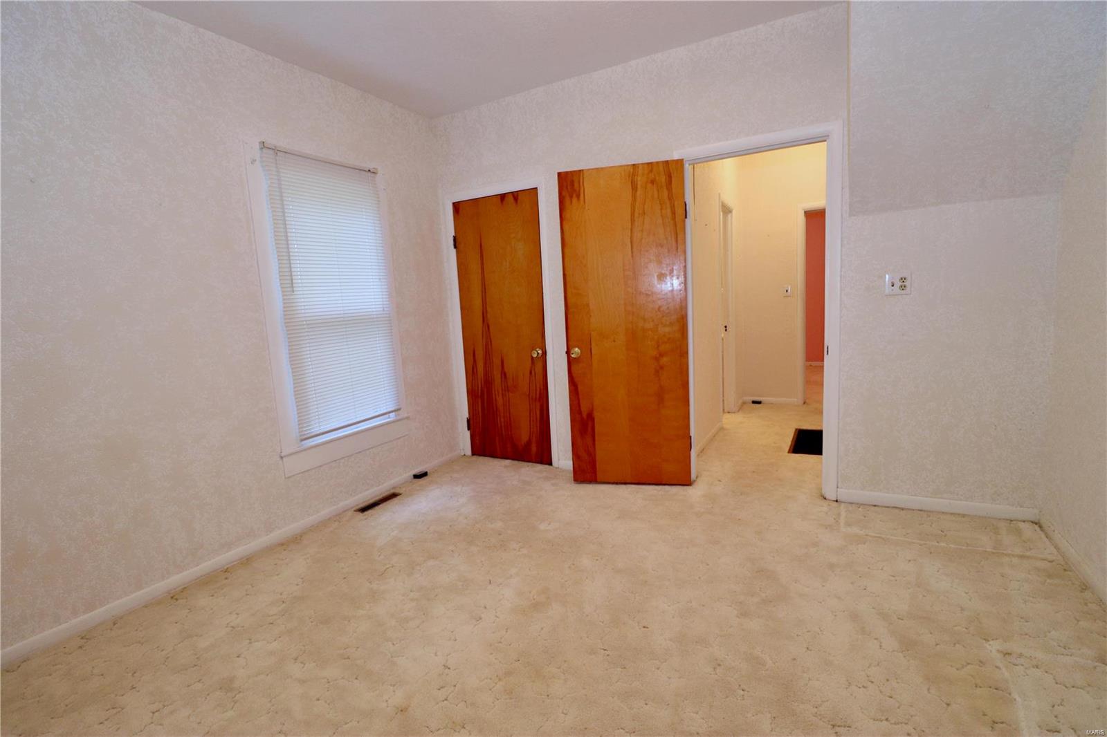 33475 Highway 5 Lebanon, MO 65536 - Photo 17 of 48