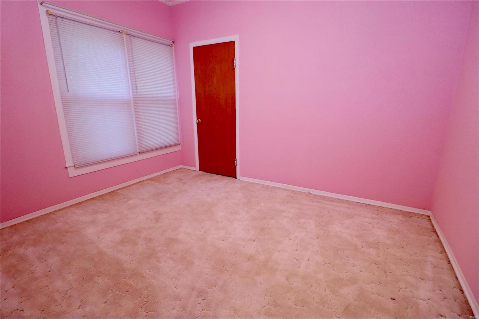 33475 Highway 5 Lebanon, MO 65536 - Photo 19 of 48