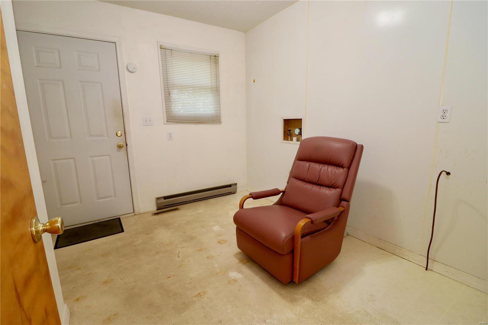 33475 Highway 5 Lebanon, MO 65536 - Photo 22 of 48