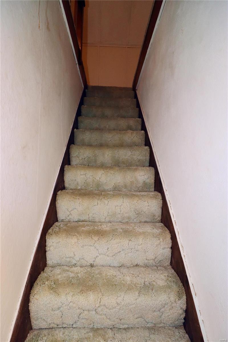 33475 Highway 5 Lebanon, MO 65536 - Photo 24 of 48