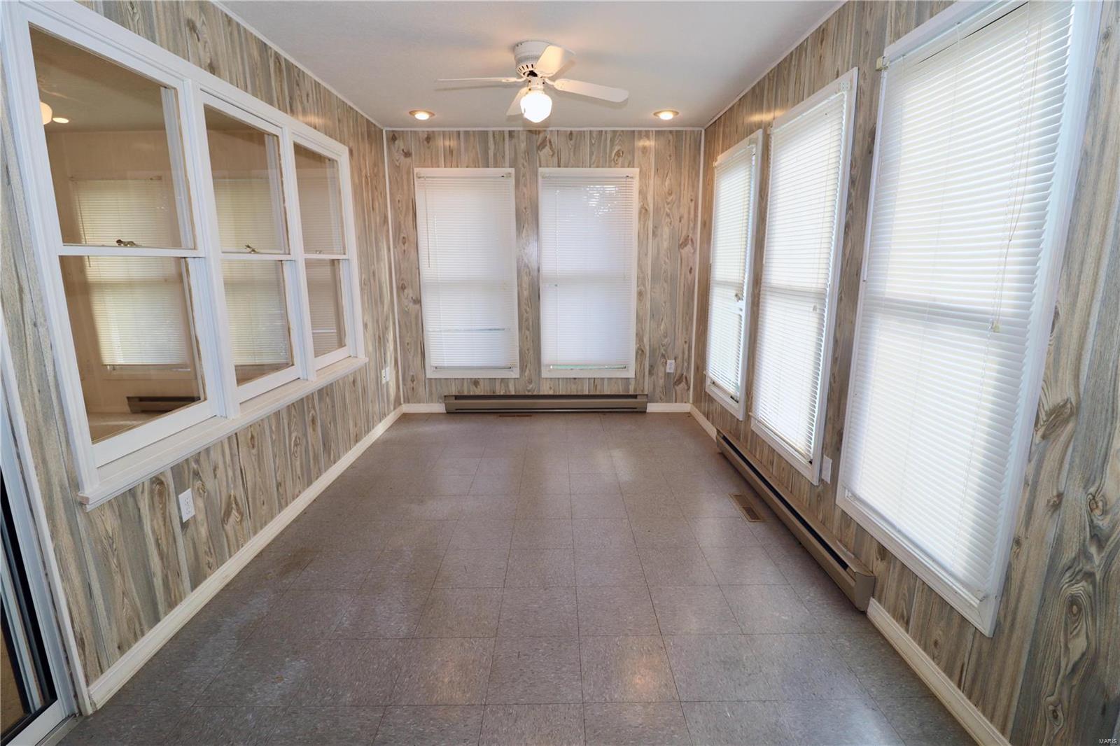 33475 Highway 5 Lebanon, MO 65536 - Photo 29 of 48