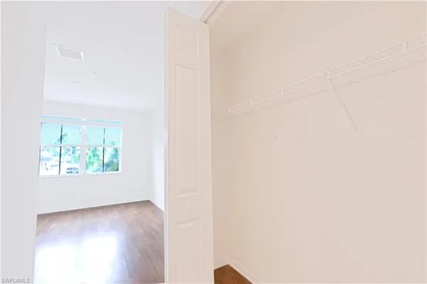 $3,000 | 1395 Mariposa Circle, Unit 104, Naples, FL 34105