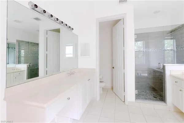 $3,000 | 1395 Mariposa Circle, Unit 104, Naples, FL 34105