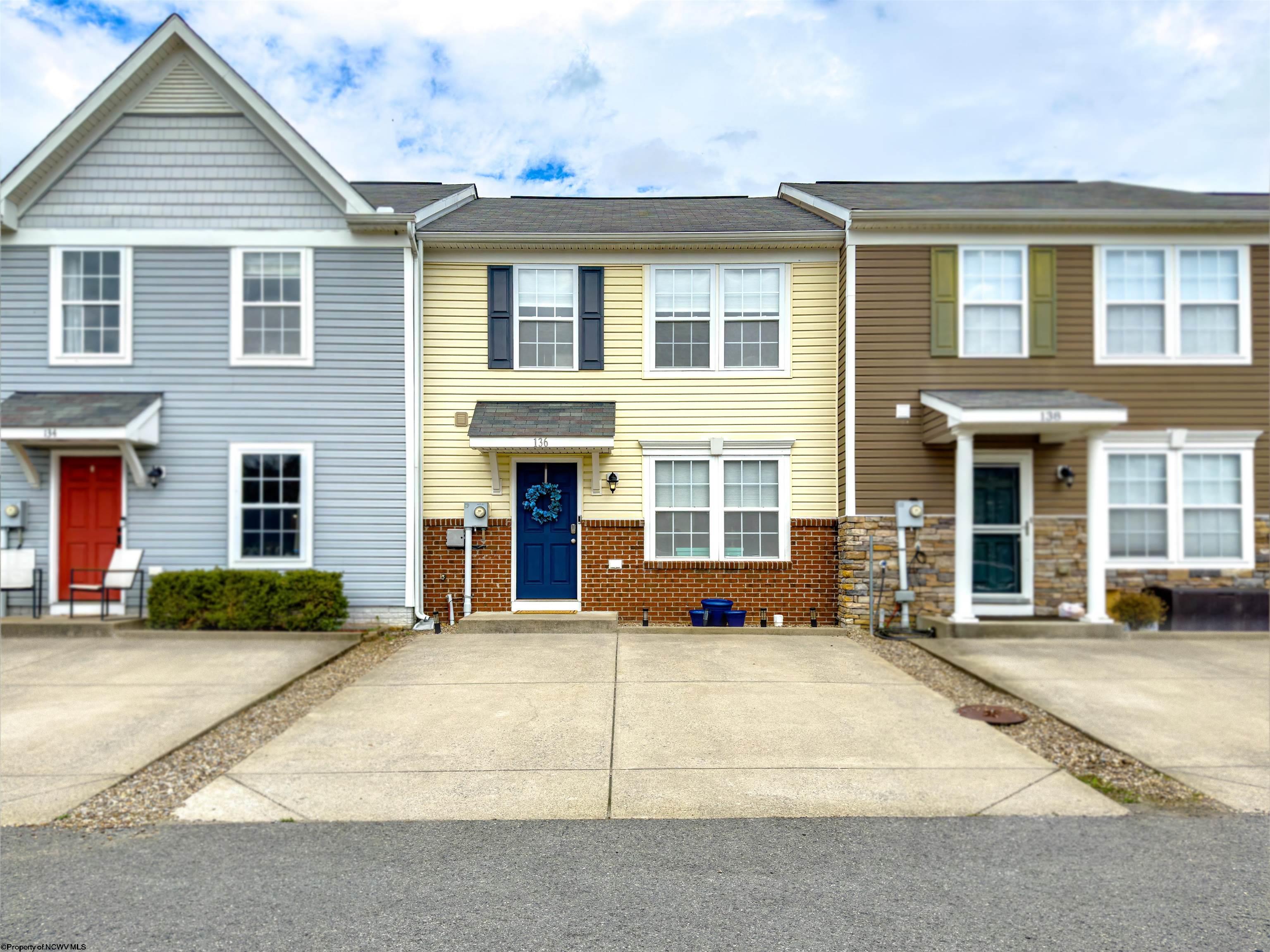 136 Hawks Road Morgantown, WV 26508 - Photo 1 of 32 Gallery Image 1