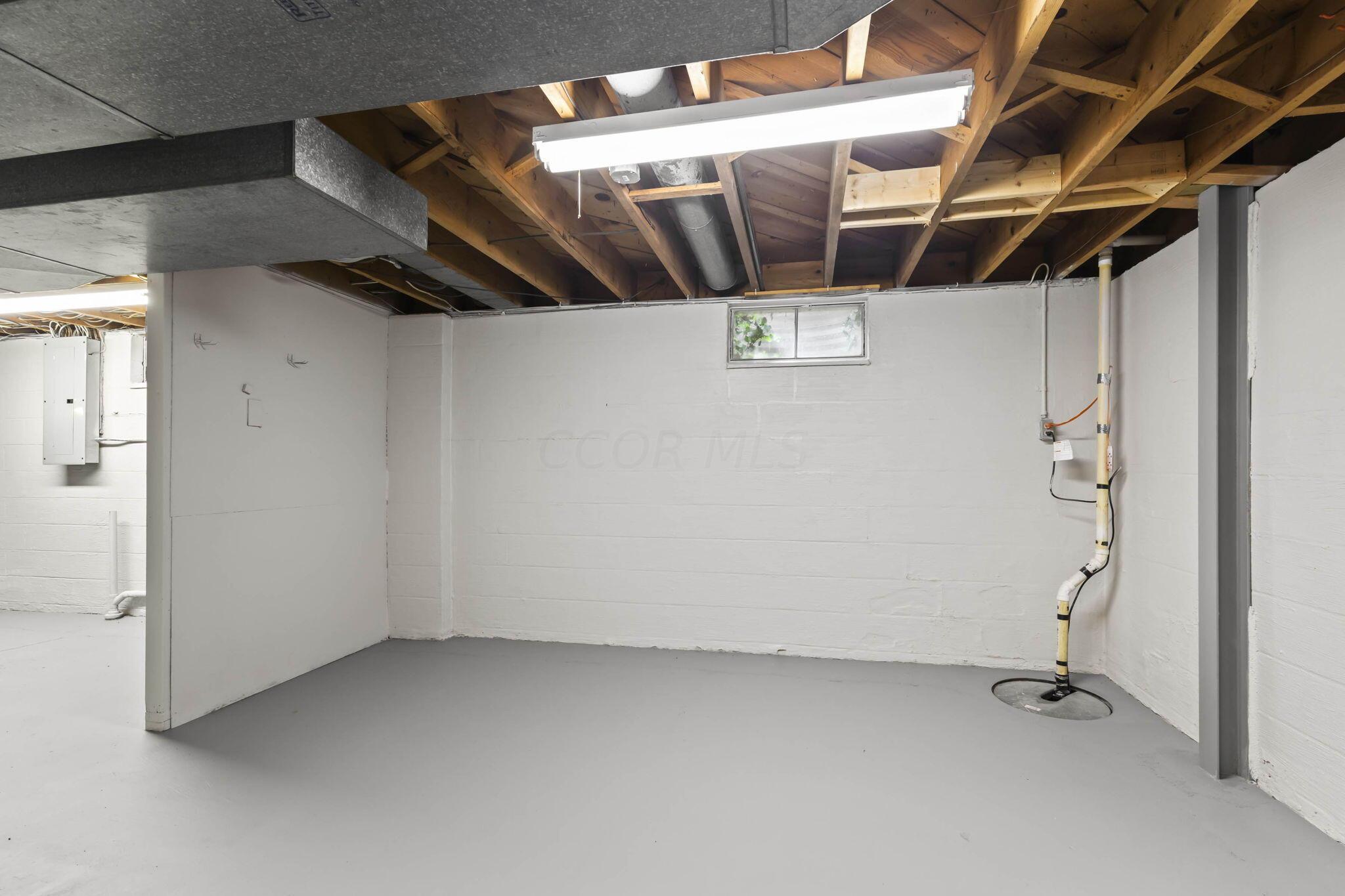 999 Birchmont Road Columbus, OH 43220 - Photo 40 of 53 Sump pump