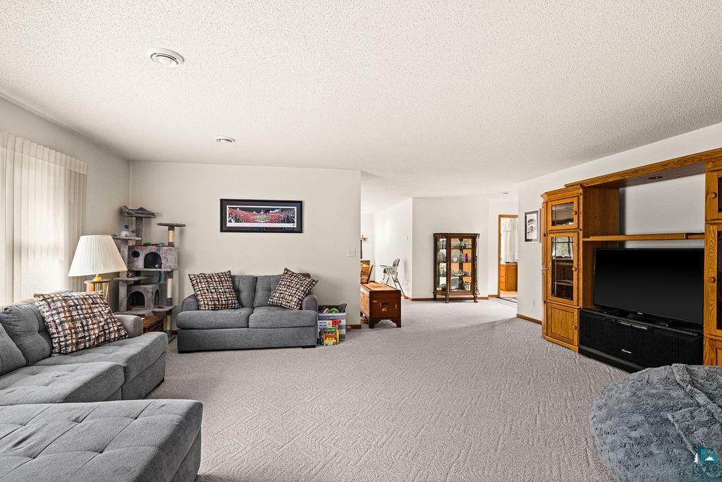 4936 Tomak Road Duluth, MN 55811 - Photo 17 of 34