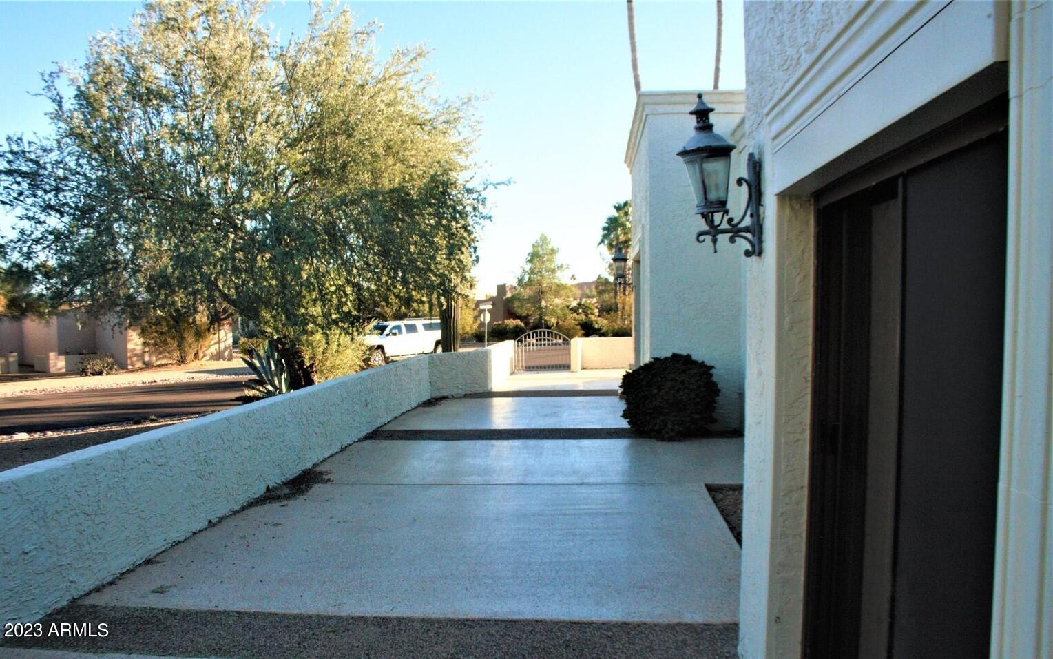 18418 East Horseshoe Bend Rio Verde, AZ 85263 - Photo 3 of 36 20220121014939012727000000-o