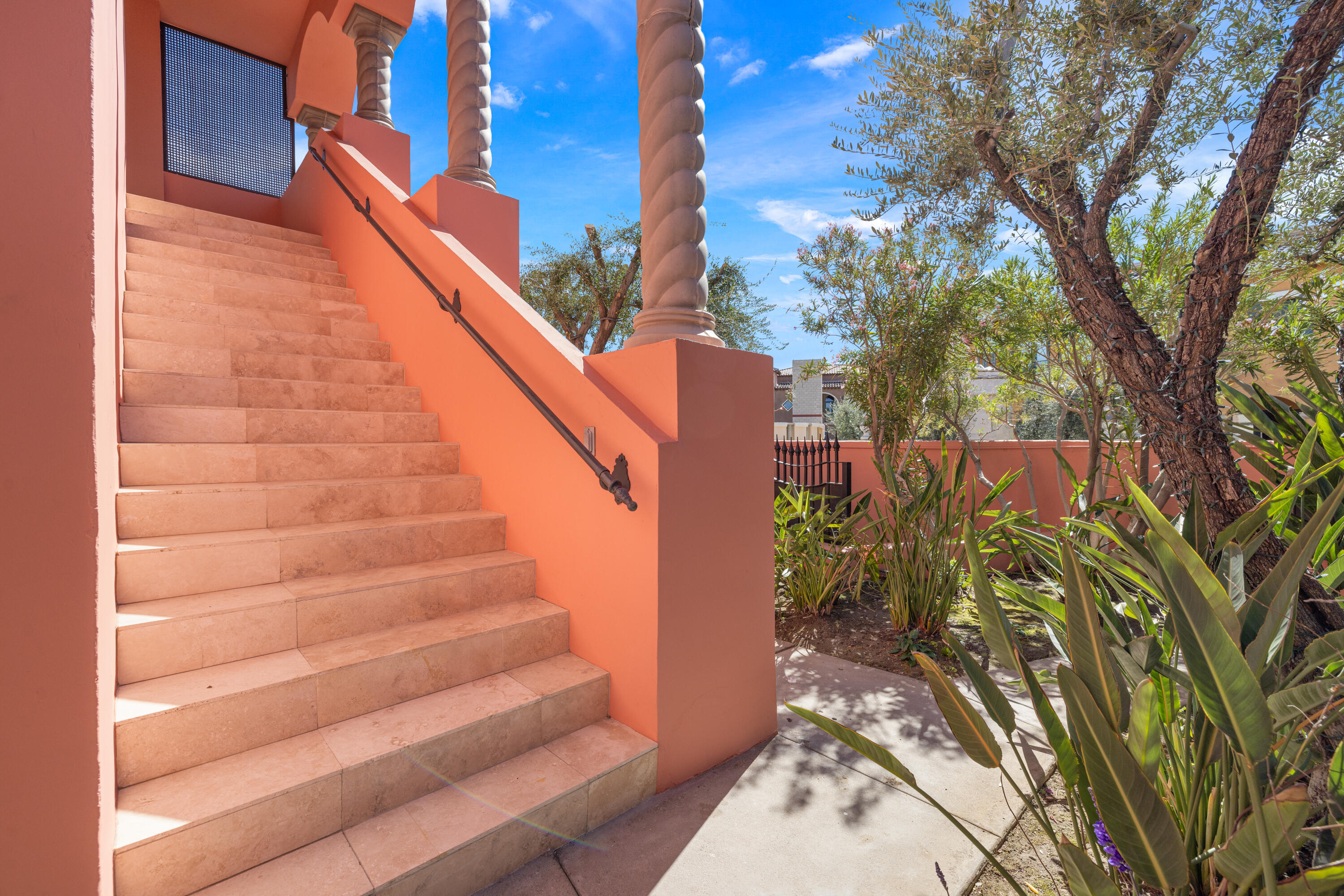 18 Vía Condotti Rancho Mirage, CA 92270 - Photo 39 of 79 89-print-_G4A3383