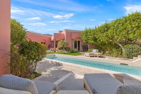 $1,999,000 | 18 Vía Condotti, Rancho Mirage, CA 92270