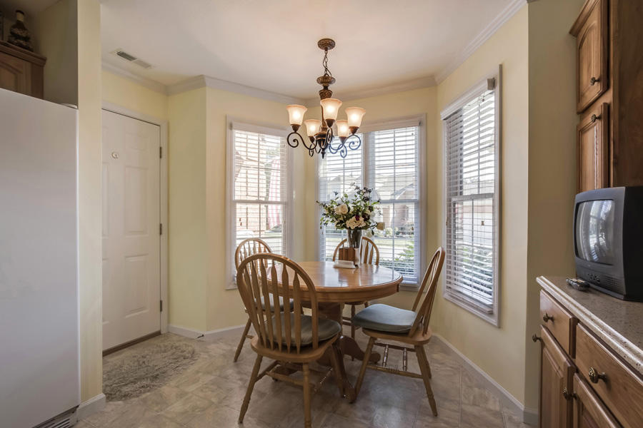 7632 St Baron Way Powell, TN 37849 - Photo 14 of 37 14_SaintBaronWay_7632_Breakfast01