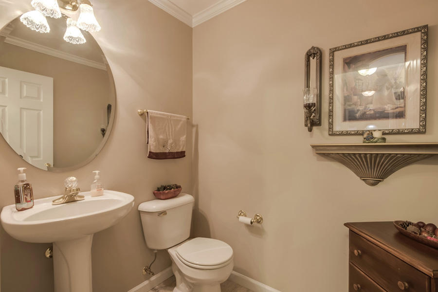 7632 St Baron Way Powell, TN 37849 - Photo 17 of 37 17_SaintBaronWay_7632_GuestBath