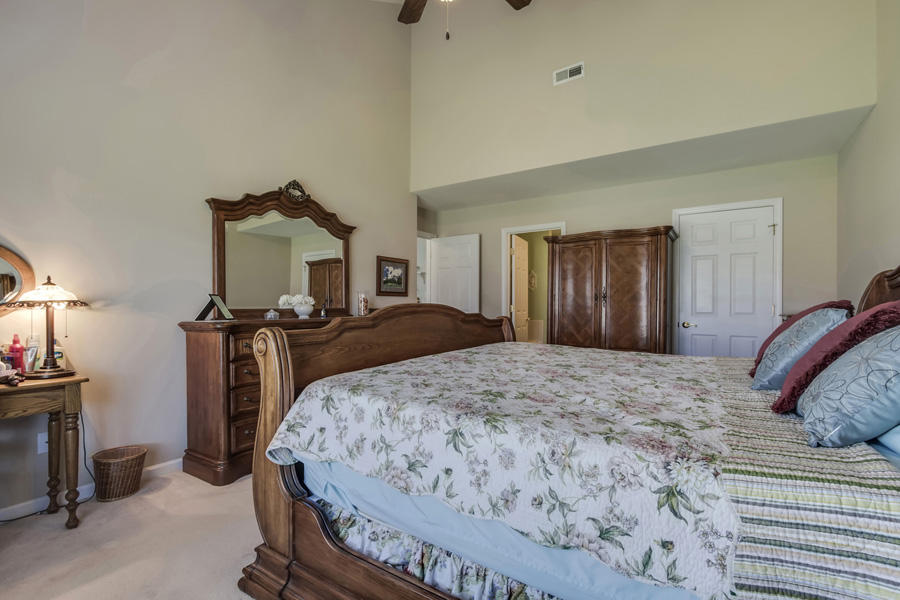 7632 St Baron Way Powell, TN 37849 - Photo 20 of 37 20_SaintBaronWay_7632_MasterBedroom02