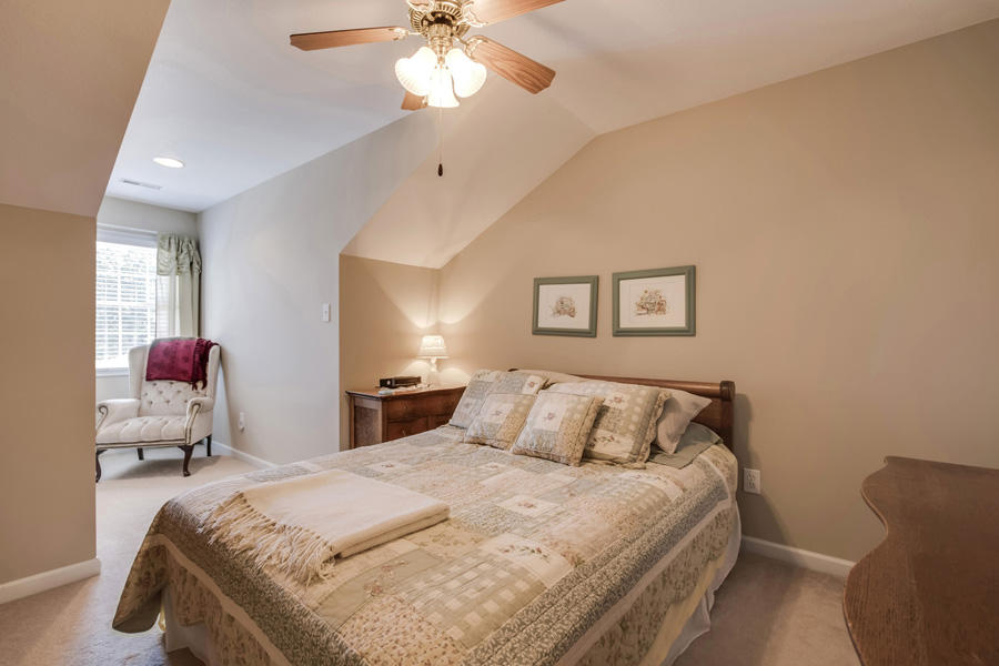 7632 St Baron Way Powell, TN 37849 - Photo 29 of 37 29_SaintBaronWay_7632_Bedroom2_01