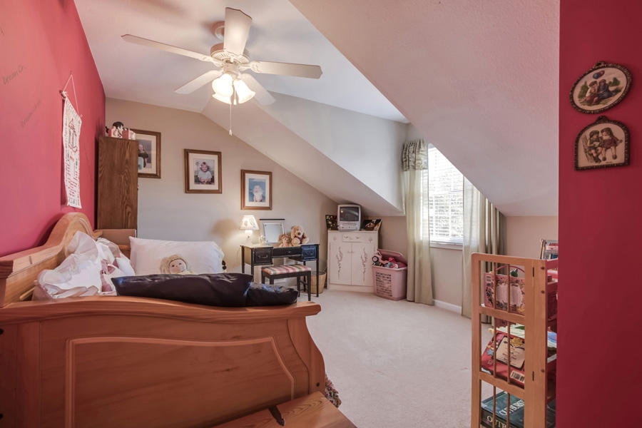 7632 St Baron Way Powell, TN 37849 - Photo 31 of 37 31_SaintBaronWay_7632_Bedroom3_01