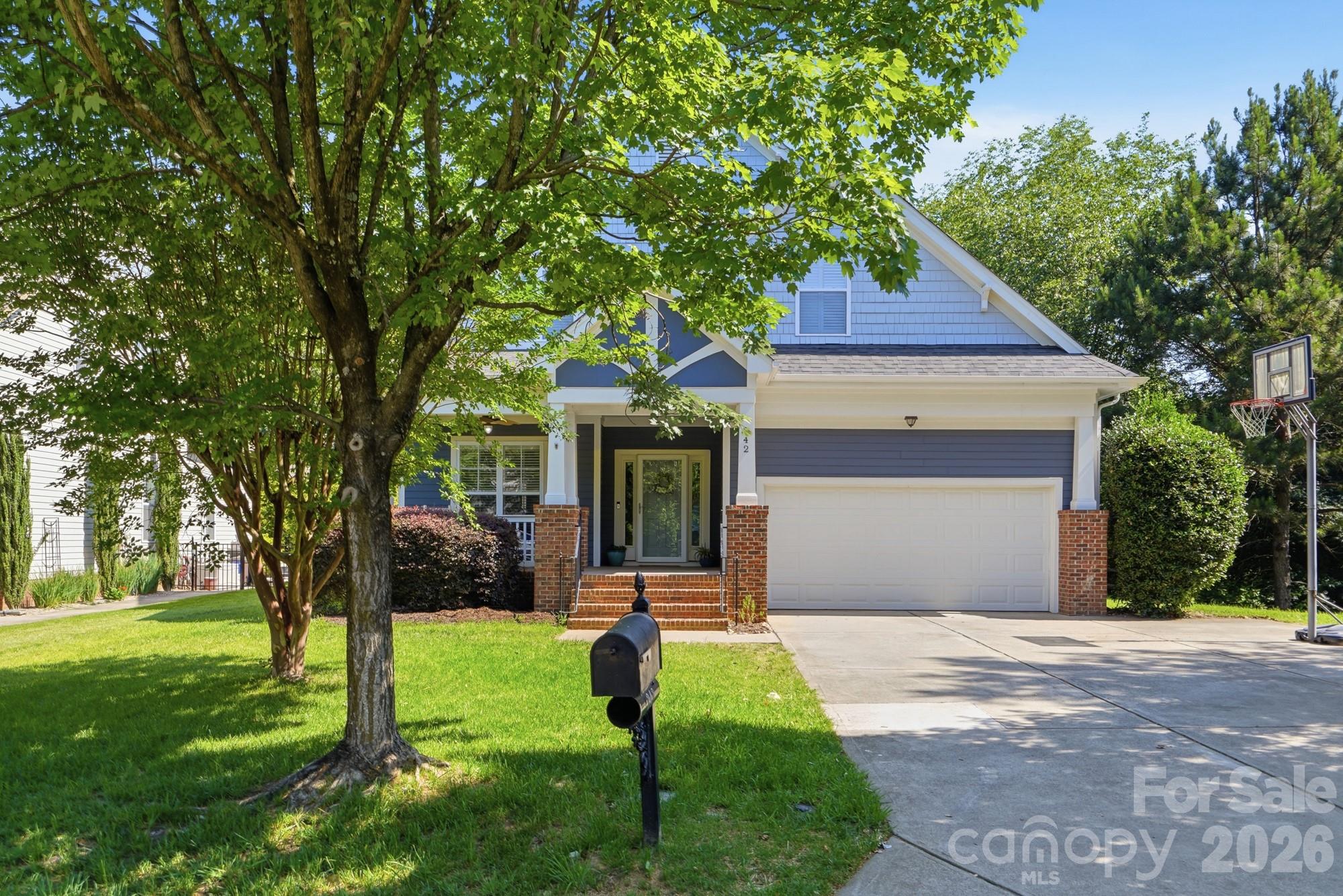 342 Shoreline Parkway Tega Cay, SC 29708 - Photo 4 of 46