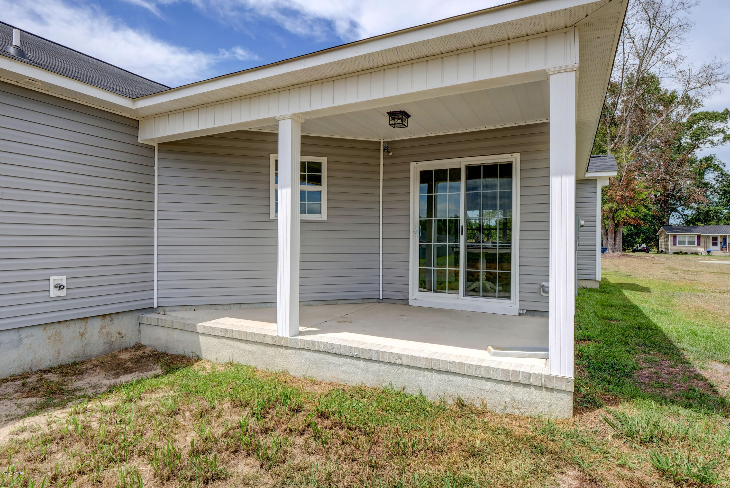 280 Petersburg Road Richlands, NC 28574 - Photo 30 of 33 280 Petersburg Rd Richlands NC-print-030