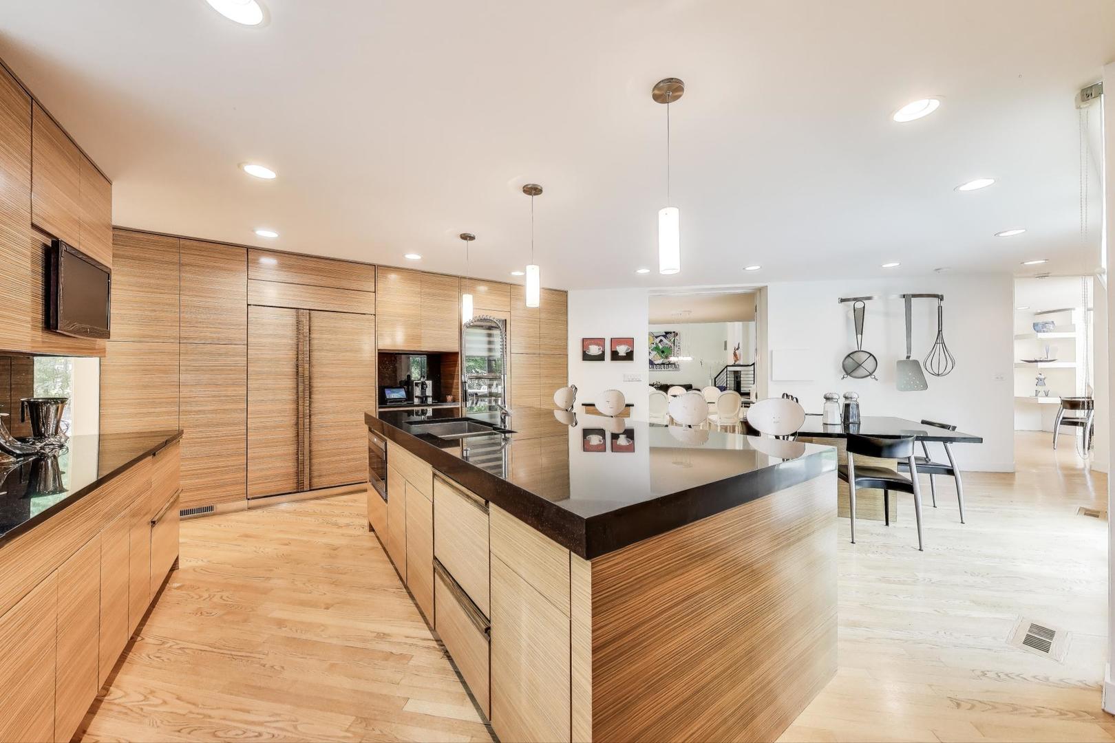 90 Riparian Road Highland Park, IL 60035 - Photo 15 of 76