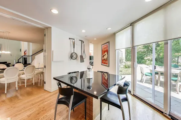 $2,499,999 | 90 Riparian Road, Highland Park, IL 60035
