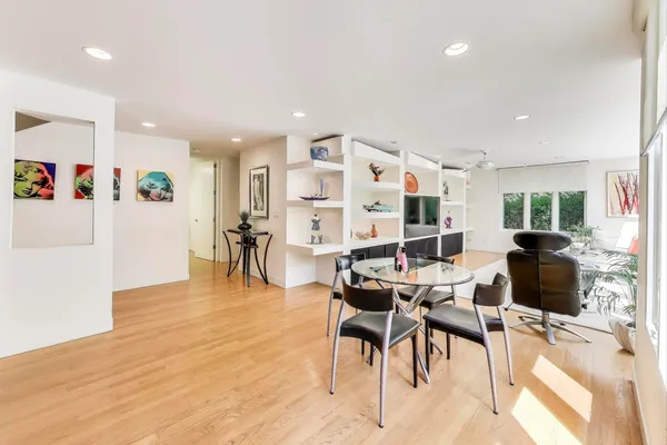 $2,499,999 | 90 Riparian Road, Highland Park, IL 60035